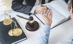 Czy adwokat może kłamać? Prawda o etyce i konsekwencjach kłamstwa