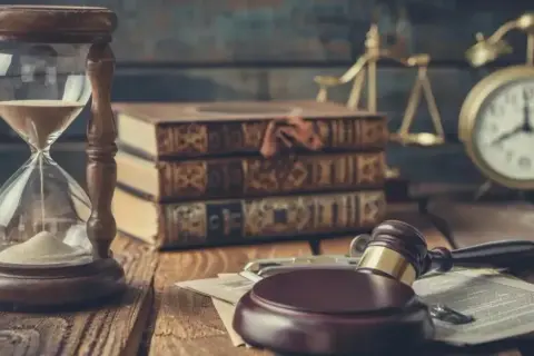 Co dalej po wyroku nakazowym? Kluczowe kroki i konsekwencje