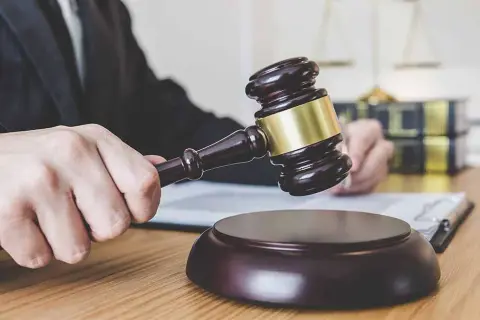Czy można się odwołać od wyroku prawomocnego? Sprawdź możliwości