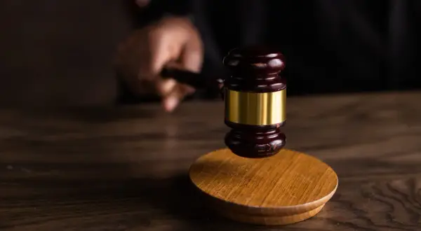 Ile trwa apelacja w sądzie okręgowym? Sprawdź, co wpływa na czas oczekiwania